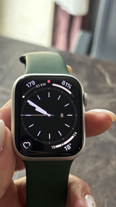 Apple Watch 8 45mm