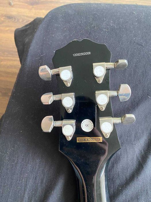 Epiphone Les Paul 100, Indonesia