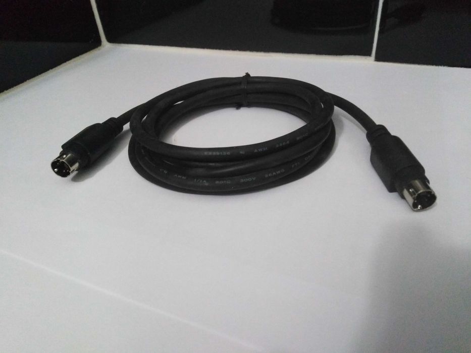 Cabo S-Video Macho para S-Video Macho 4PIN.