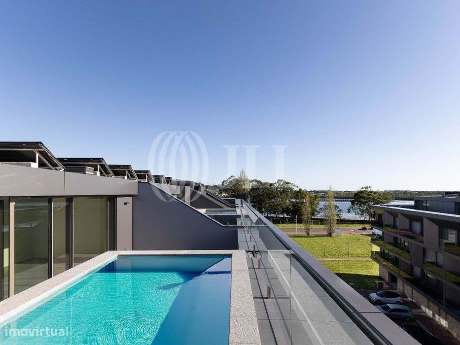 Apartamento T3, penthouse duplex, em Viana do Castelo