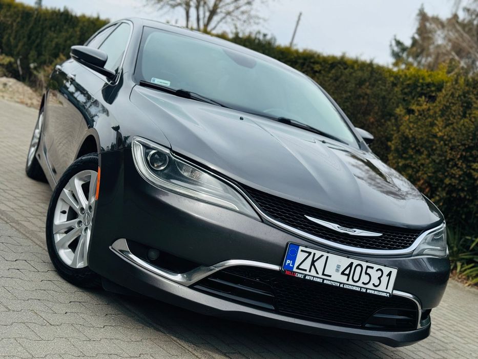 Chrysler 200 3,6 304PS Panorama Skóra Kamera Grz.Kierownica Doinwestowany Zarejestr