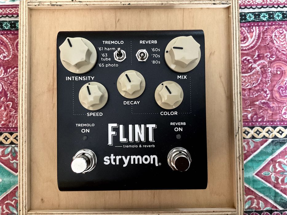 STRYMON Flint (Tremolo & Reverb)