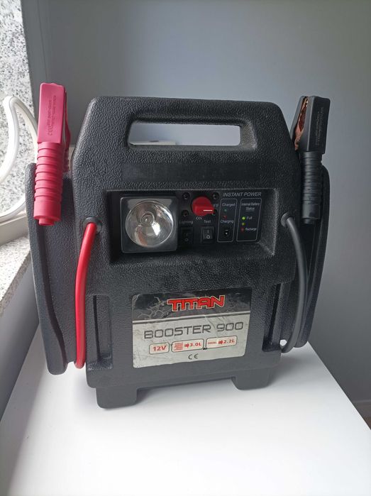 Arrancador de Bateria Portátil Titan Booster 900 V (Como Novo)