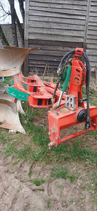 Sprzedam pług obrotowy AGRO-MASZ 3+1