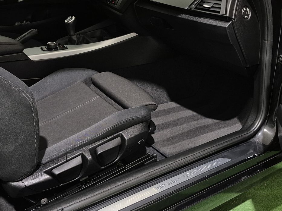 BMW 116D - 98.000KM | GARANTIA | NACIONAL - SPORT