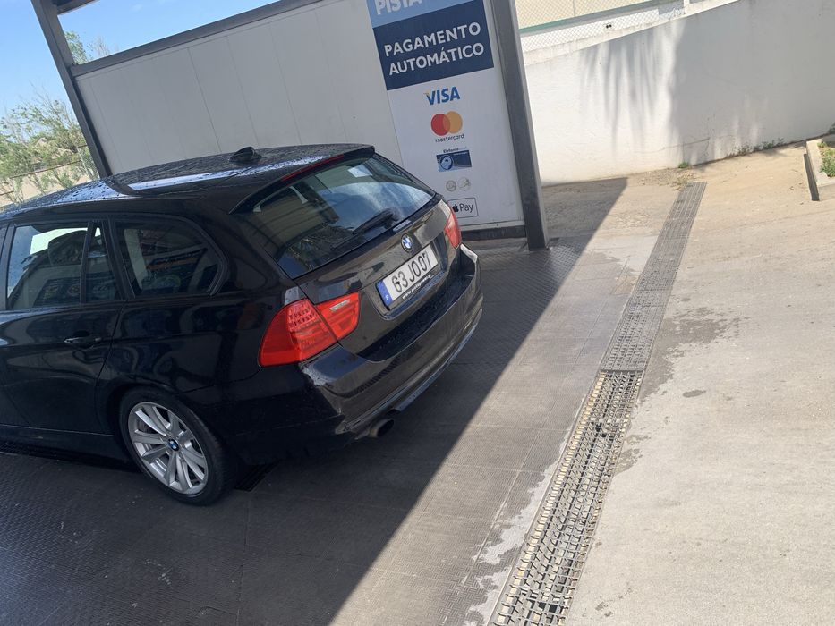 Bmw 316  e91  vendo ou troco