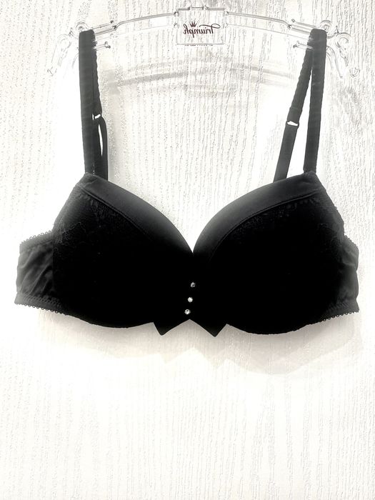 Продам бюст . Италия. Empotium Armani