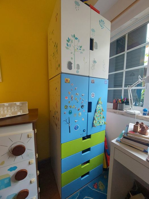 Roupeiro pequeno SMASTAD ikea de criança,  possivel fazer conjunto