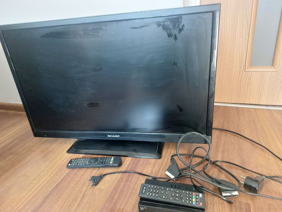 Telewizor SHARP 32 cale