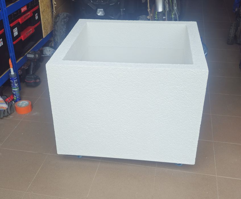 Donica termodonica doniczka styropianowa na kółkach  na wymiar