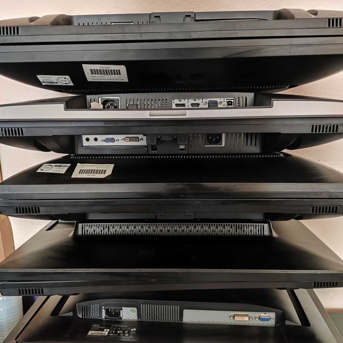 Монітори на розборку та Підставки/ніжки б/в LG,HP,Samsung,Fujitsu,Dell