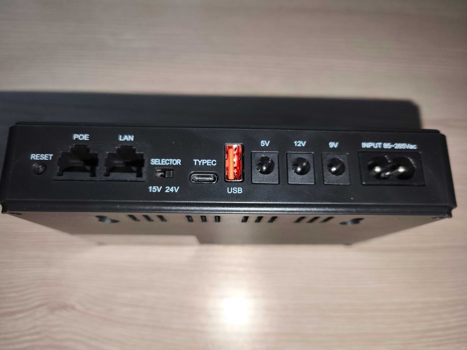 Бесперебойник для Wifi роутера ,модема, ip camer  DC2036 36Вт 20000mAh