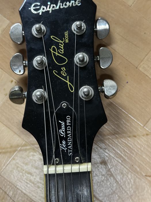 Guitarra Epiphone Les Paul Plustop PRO