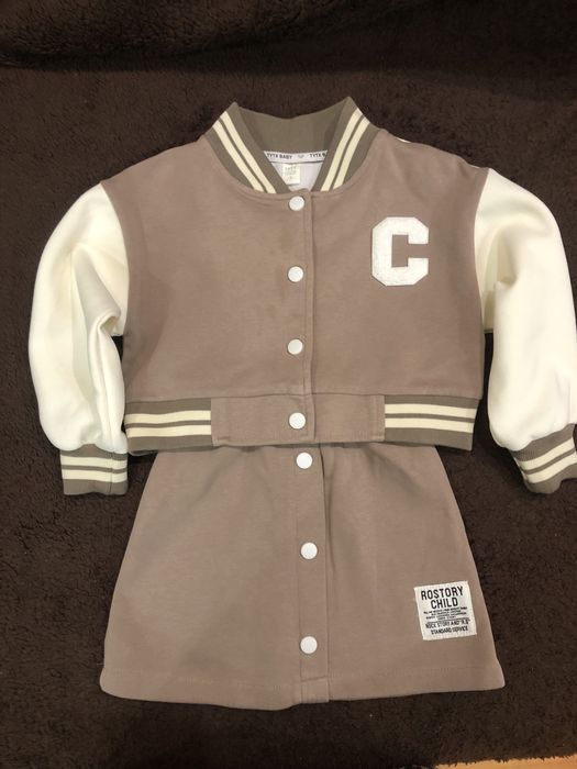 Костюм для дівчинки