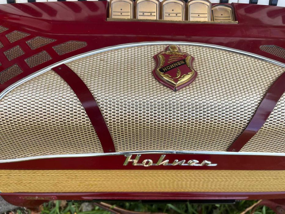 Acordeão Hohner Lucia II 80 Baixos