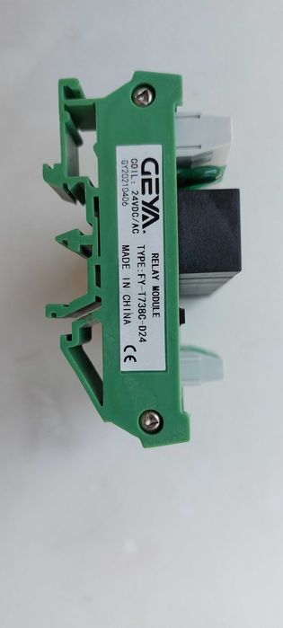 Módulo Relé 8 canais 24VDC