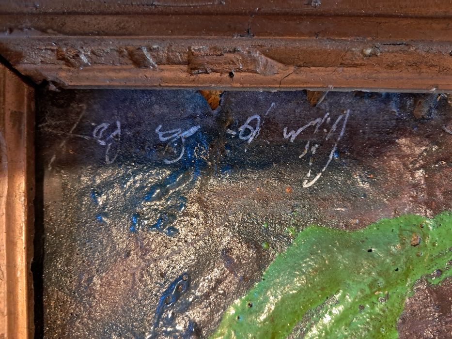 Várias obras pintadas em metal