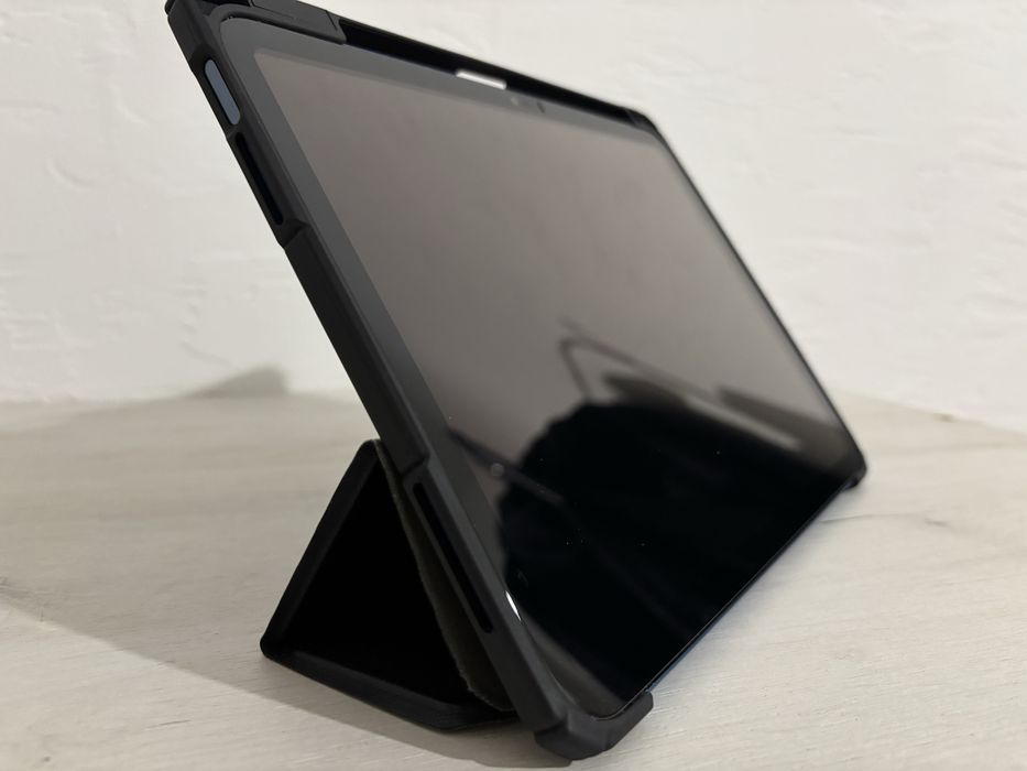 Apple IPad 10.9 64 gb wifi