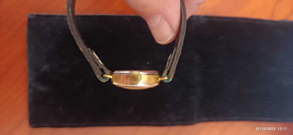 Bonito relógio de pulso 17 jewels. Para colecionadores
