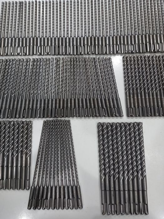 Zestaw 31  nowych wierteł udarowych do żelbetonu Würth Plus Quadro-L Vario zebra