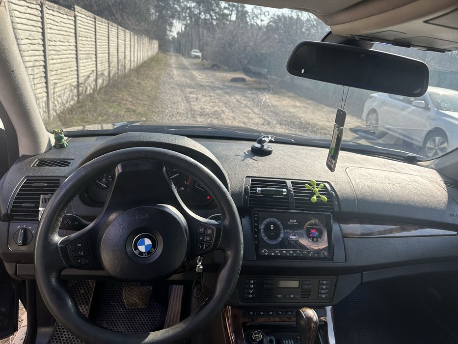 Продам BMW X5 E53