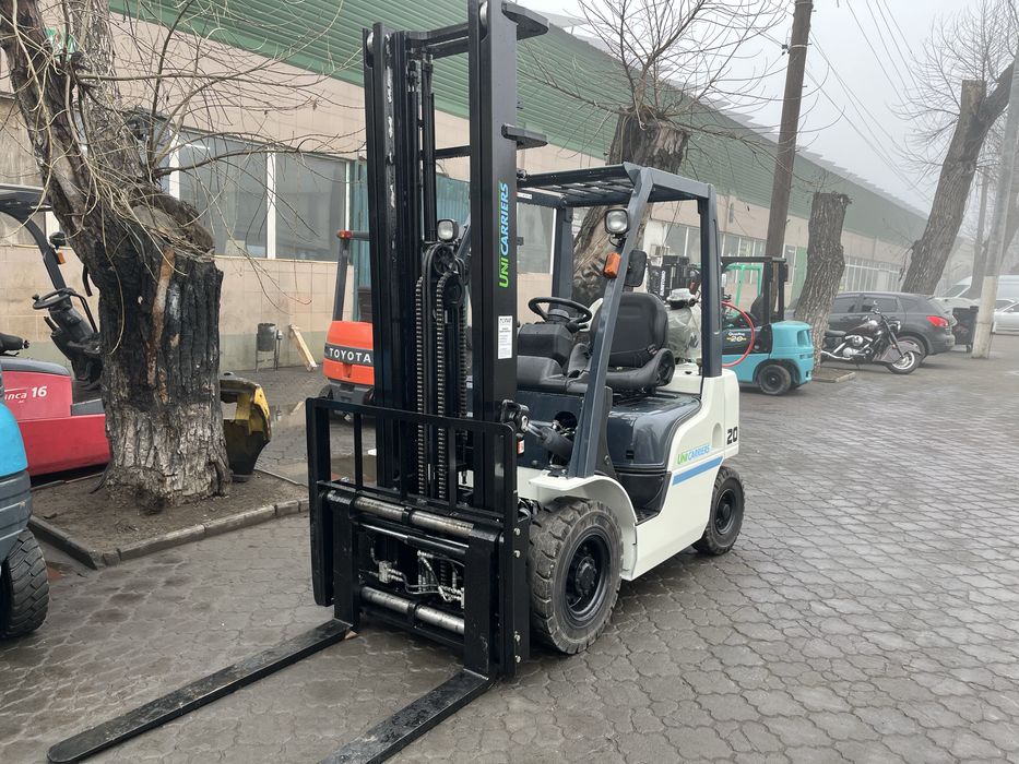 Вилковий навантажувач Nissan-Unicarriers, вилочный погрузчик