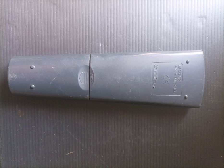 Controlo Remoto Universal Sony RM-V8T