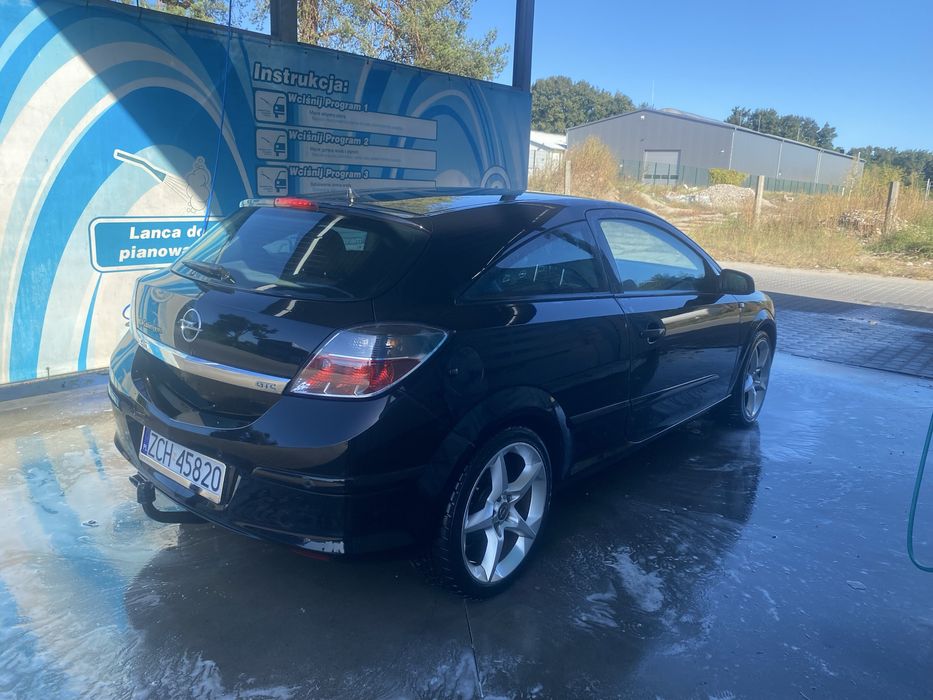 Opel Astra GTC SPORT