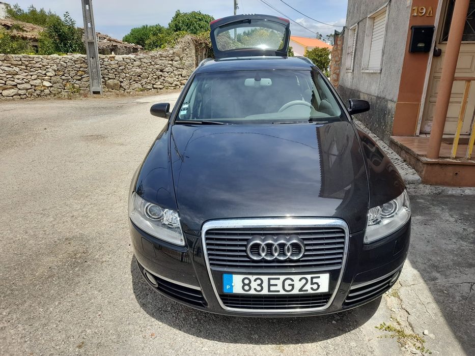 Audi A6 em estado novo