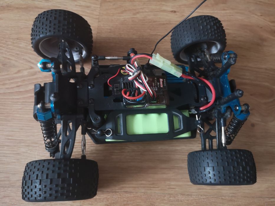 RC Truggy Himoto Hunter 1:16 – komplet