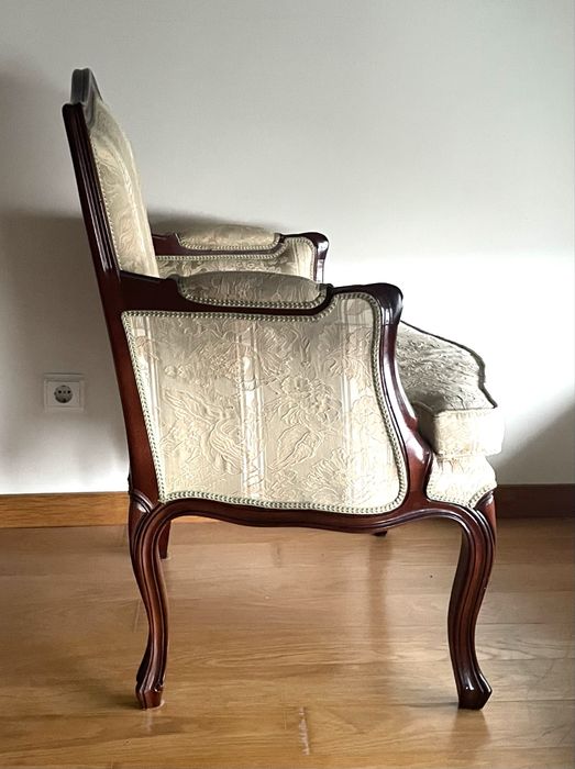 Cadeirão Estilo Luis XV