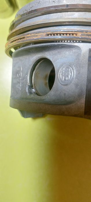 Поршень УМЗ 421, УАЗ ГАЗель