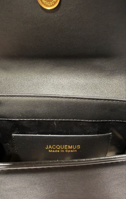 Jacquemus — сумка, яка говорить сама за себе