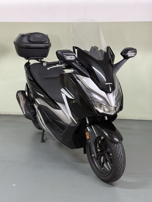 Honda Forza 300 ABS