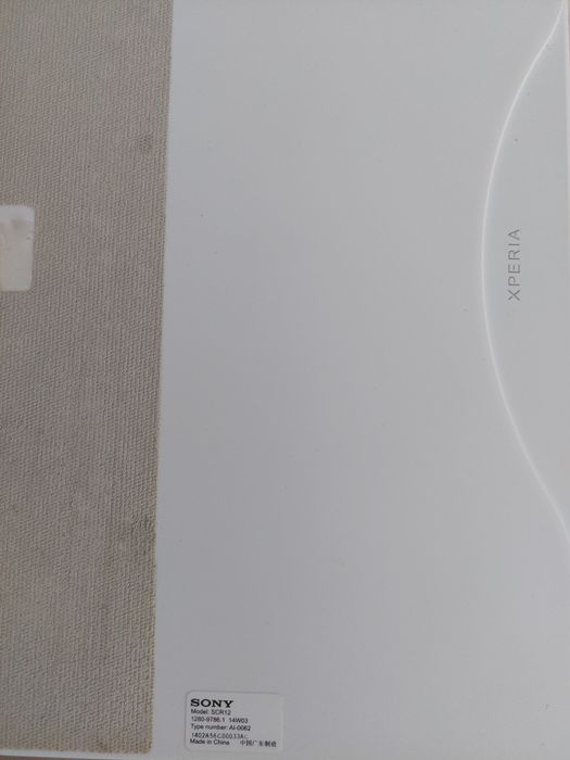 Tablet Sony uszkodzony na części