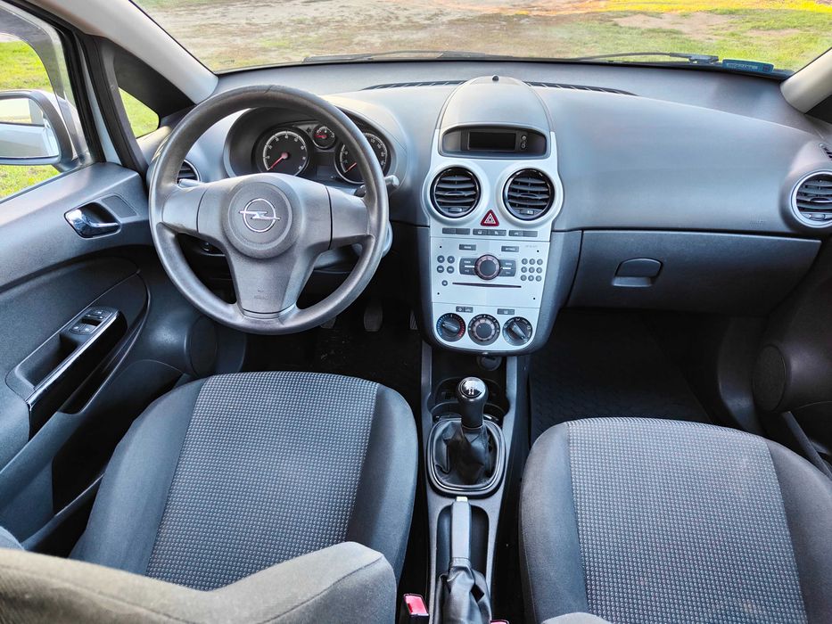 Opel Corsa B+G
