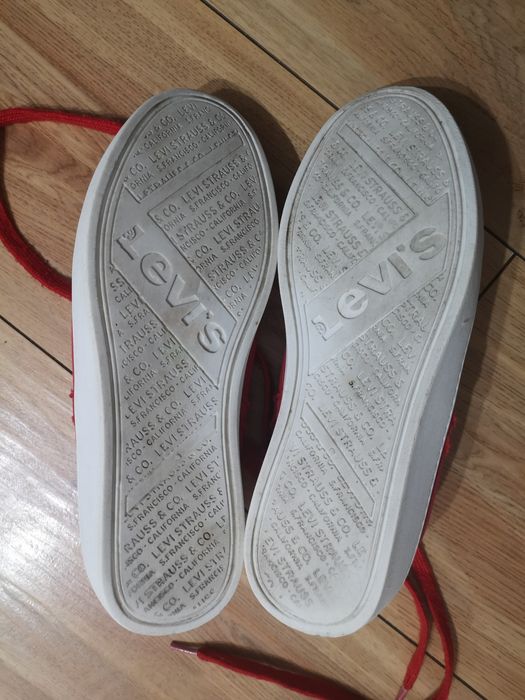 Trampki Levi's rozm 37