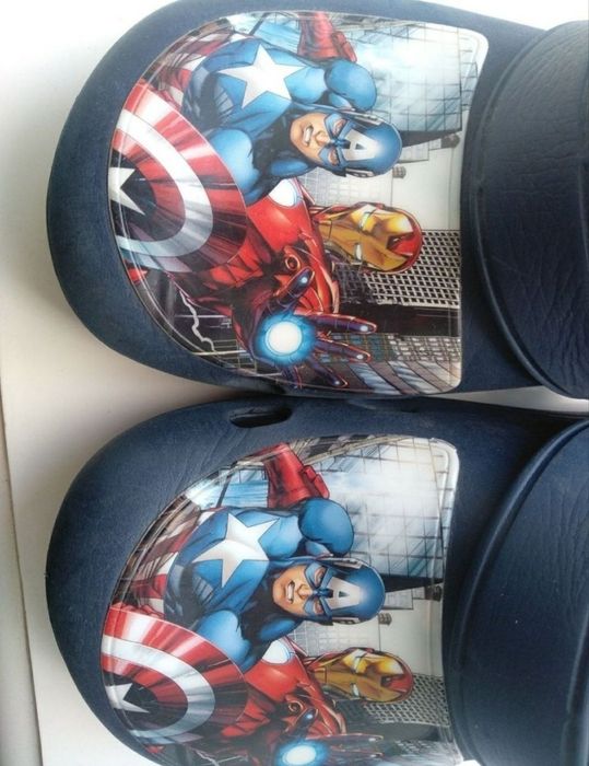 Детские кроксы Marvel  (Капитан Америка, Железный человек)
