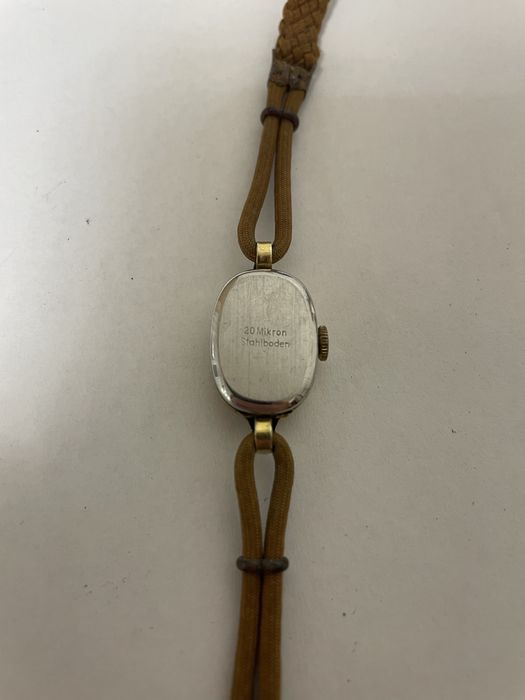 Продам вінтажний годинник, механіка, 20 мікрон, 15 rubis.