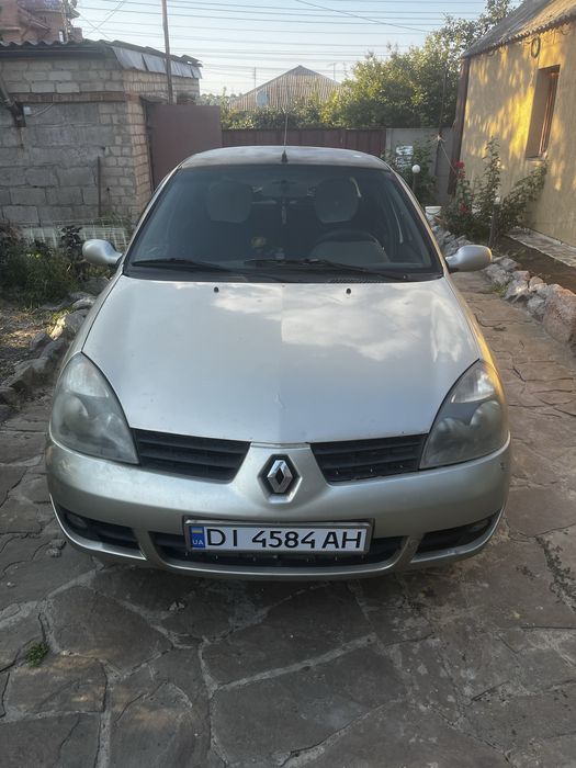 Renault clio symbol 2007