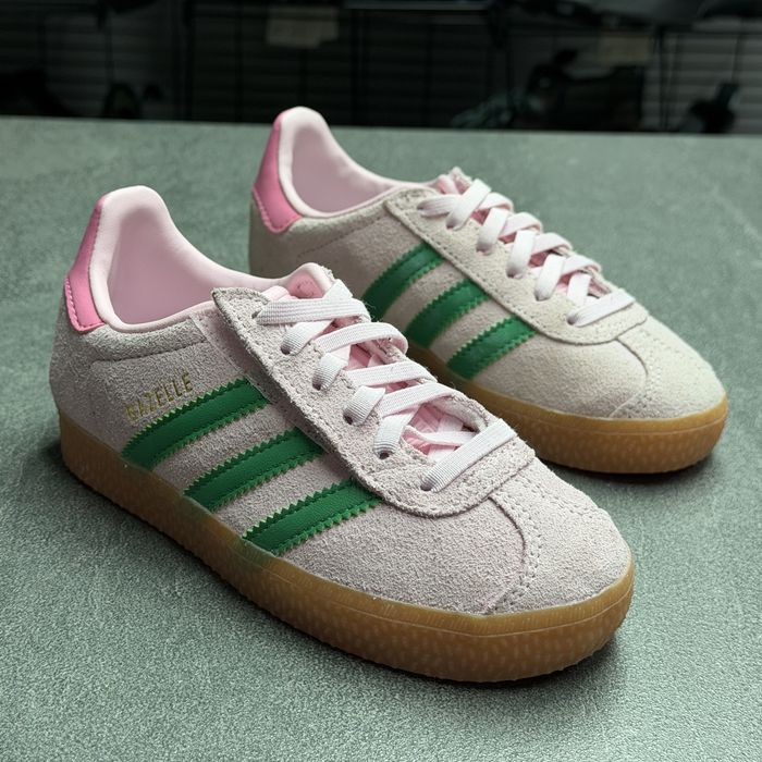 28р.ОРИГІНАЛ 100% Дитячі рожеві кросівки для дівчинки адідас Adidas Gazelle JQ7837