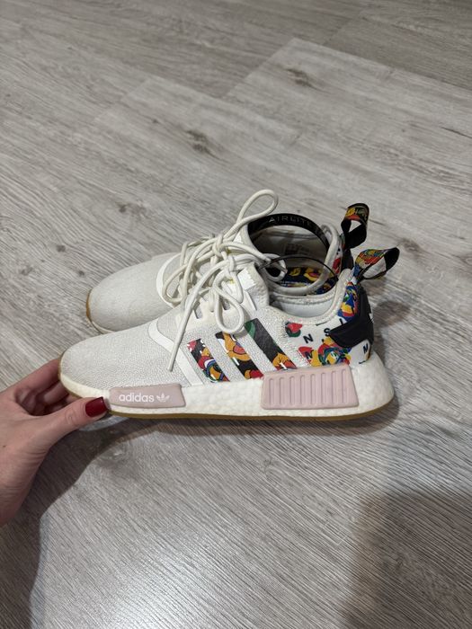 Жіночі кросівки Adidas Rich Mnisi NMD_R1 оригінал