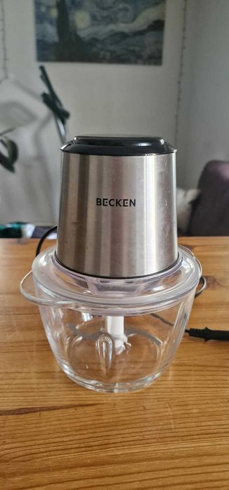 Picadora Elétrica Becken com Taça de Vidro