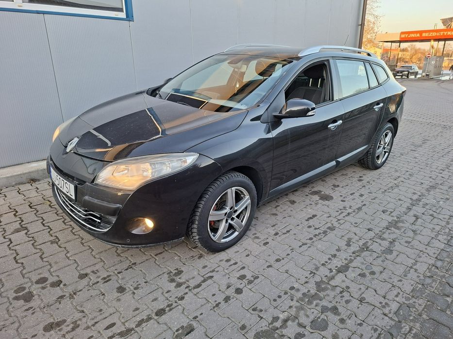 Renault Megane 1.5 diesel bogata wersja ważne opłaty