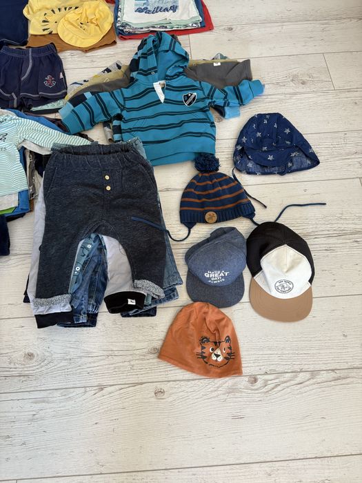 Paka ubrań dla chlopca od 68 H&M pajac Zestaw body