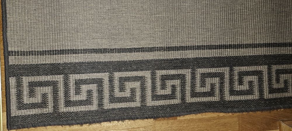 Chodnik sznurkowy obszyty