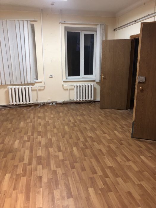 Офіс 20м.кв. в оренду Севастопольська площа