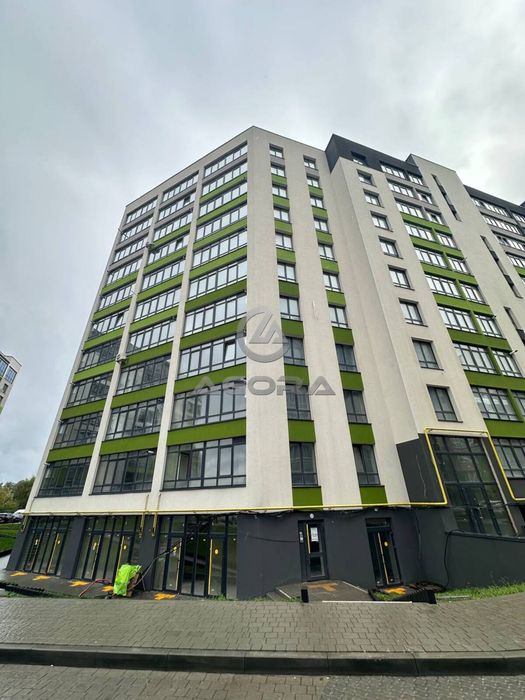 ** Видова 2-кімнатна квартира біля озера — перепоступка прав**