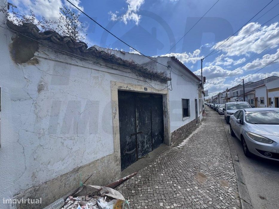 Terreno com Ruínas - Salvaterra de Magos - 96.000€ — Salvaterra De Magos E Foros De Salvaterra, Santarém