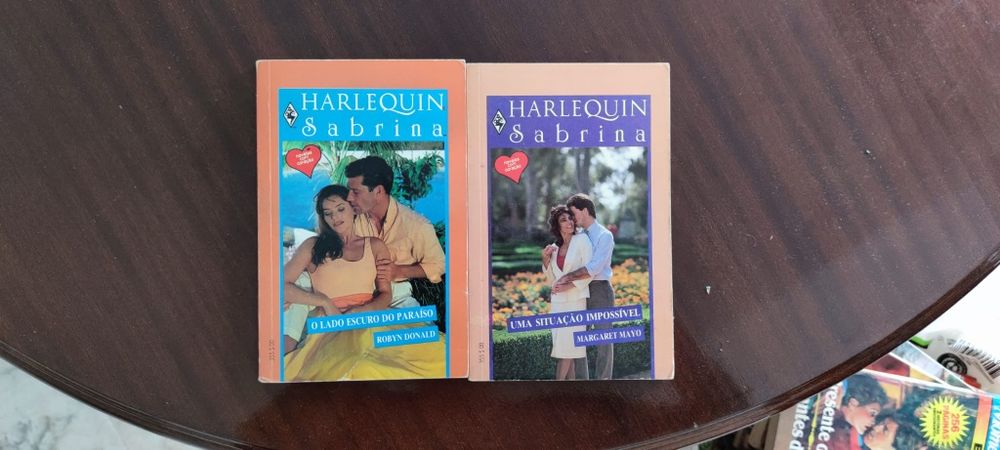 Livros coleção sabrina